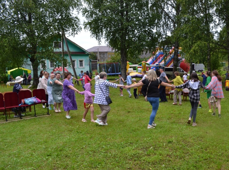 Богородское приглашало в хоровод. Богородское приглашало в хоровод.