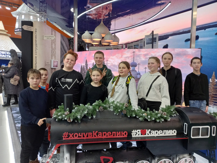 Классные выходные выдались у учеников и педагогов Первомайской школы. Классные выходные выдались у учеников и педагогов Первомайской школы.