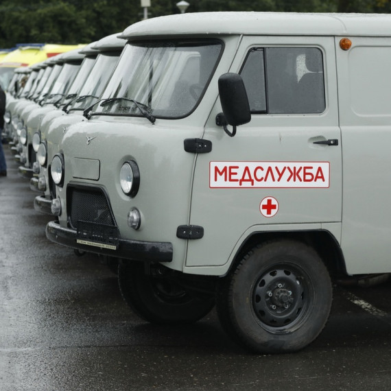 Медицинские организации в районах и округах Вологодской области получили 24 новых санитарных автомобиля. Медицинские организации в районах и округах Вологодской области получили 24 новых санитарных автомобиля.