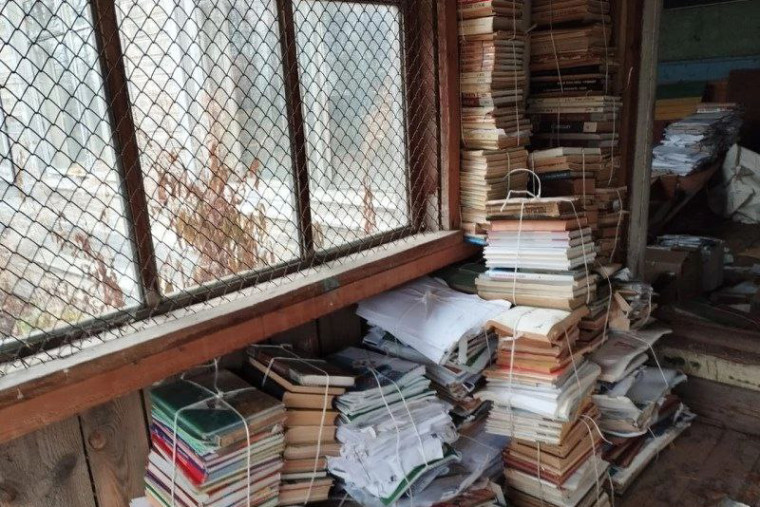 Бумажная битва на территории области продолжается. Бумажная битва на территории области продолжается.