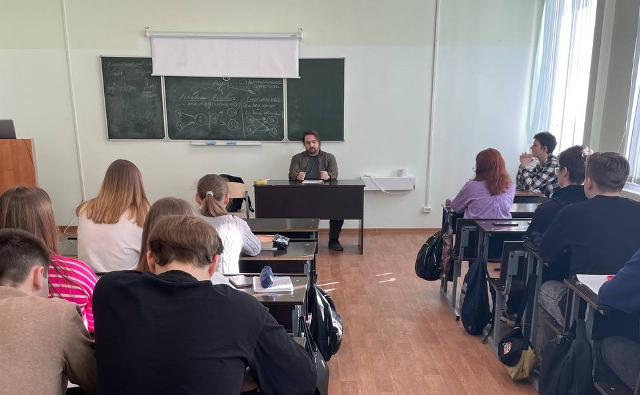 «Земельный участок как объект правоотношений» – тема дискуссии со студентами МГЮА Вологды. «Земельный участок как объект правоотношений» – тема дискуссии со студентами МГЮА Вологды.